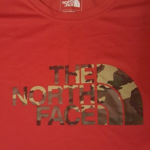 XL Flashdry North face T-shirt